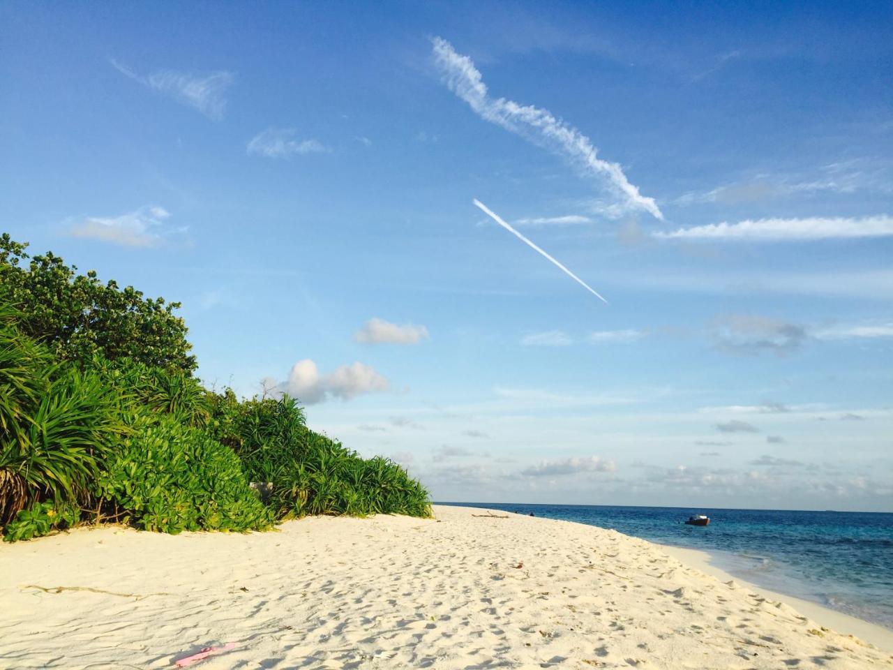 Koimala Beach Ukulhas Exterior photo